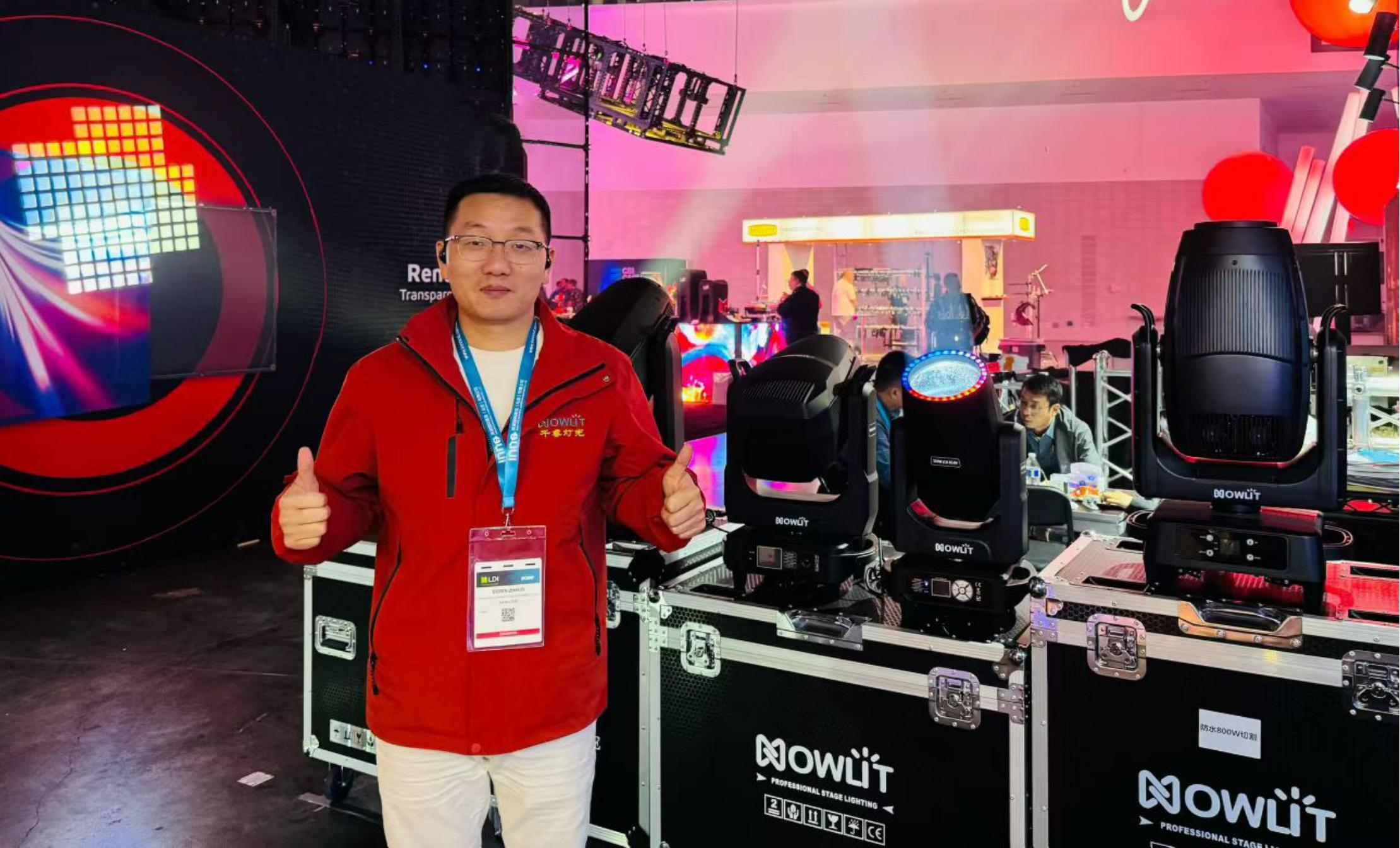 NOWLIT na LDI SHOW 2025